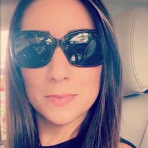 Meet your Posher, Posh